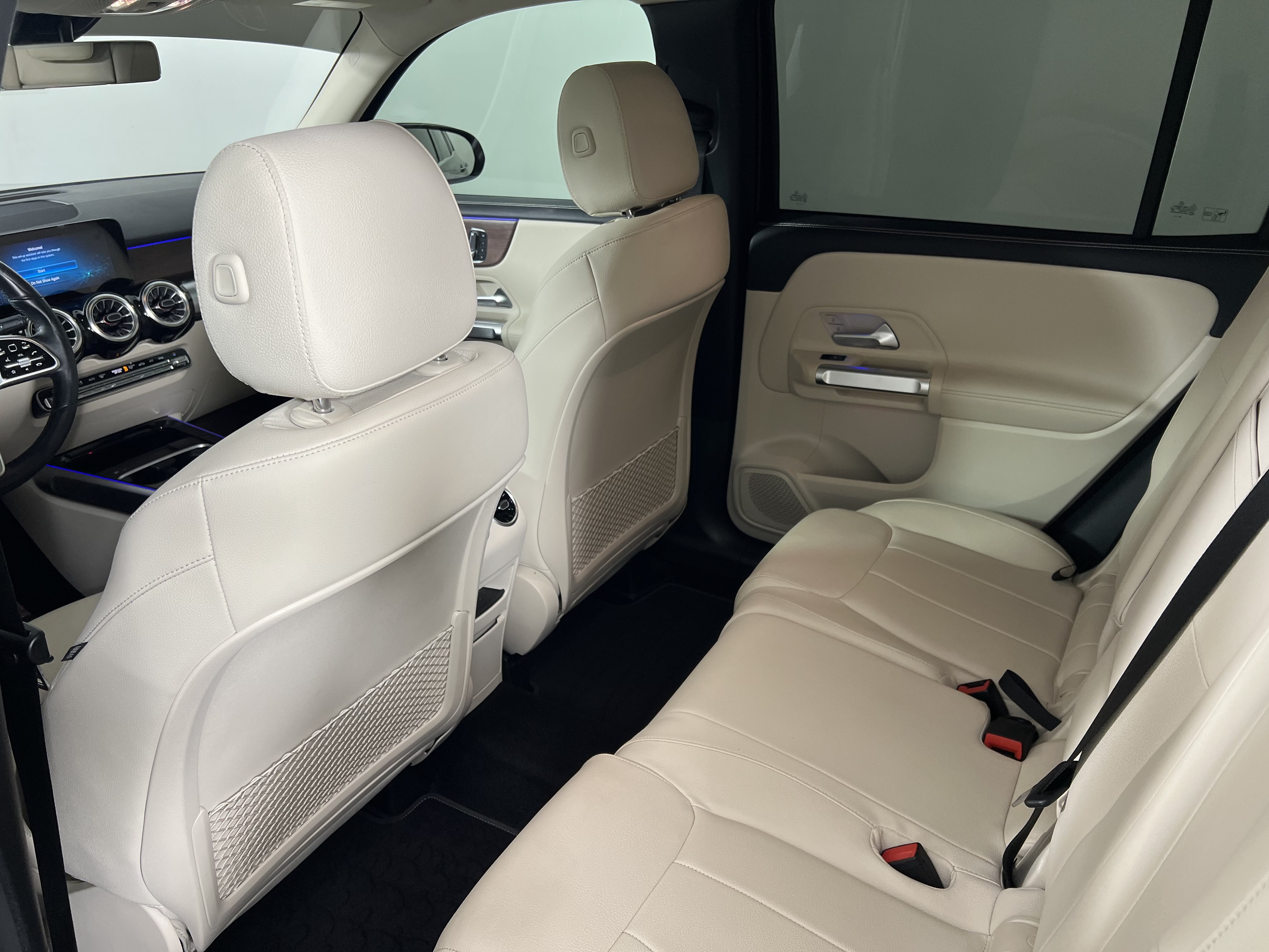 Certified 2023 Mercedes-Benz GLB 250 4MATIC image 21