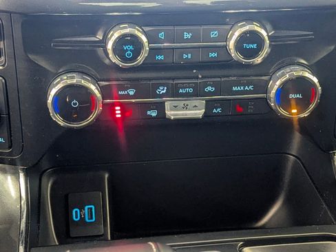 Certified 2023 Ford F150 XLT w/ Equipment Group 302A High image 27