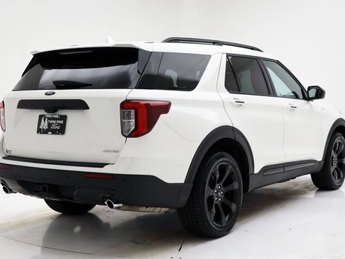 Used 2022 Ford Explorer ST-Line w/ Class IV Trailer Tow Package image 8