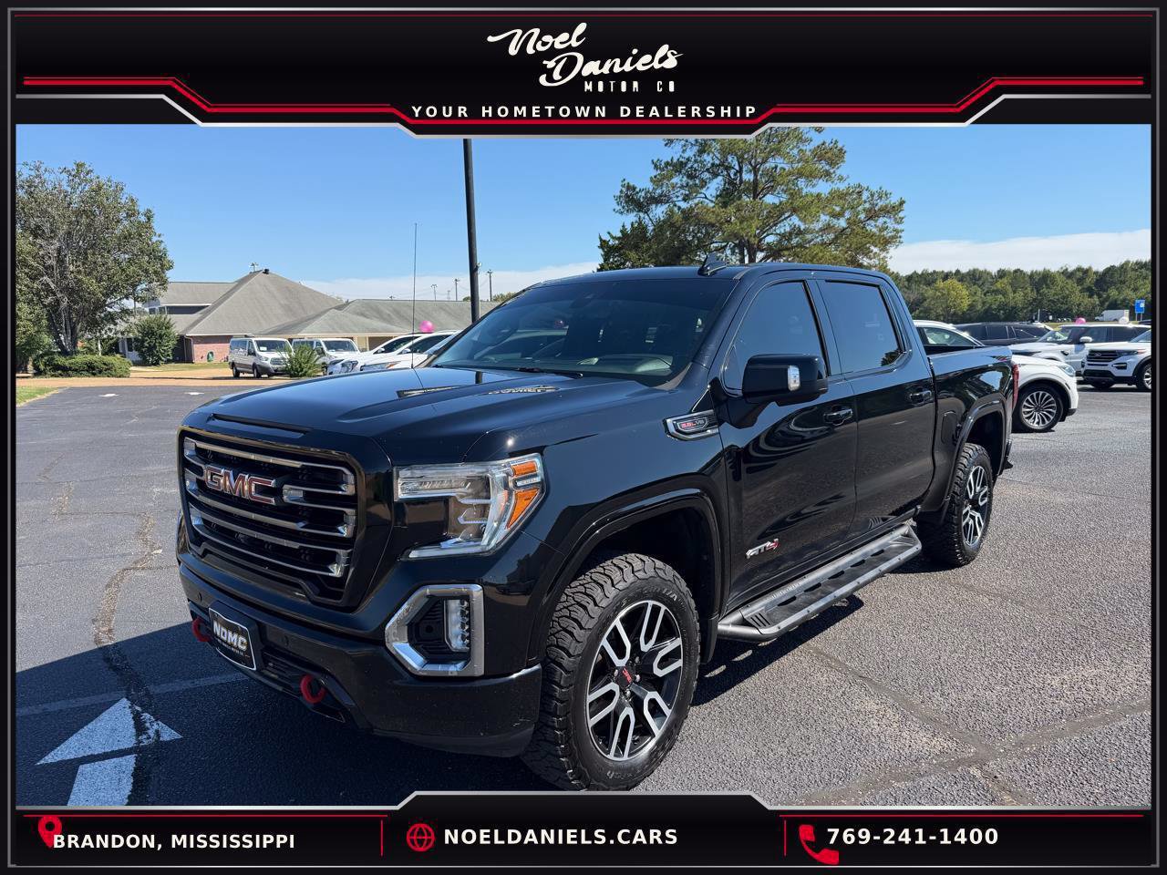 Used 2019 GMC Sierra 1500 AT4 w/ AT4 Premium Package AWD/4WD image 1