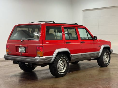 Used 1994 Jeep Cherokee Country AWD/4WD image 4