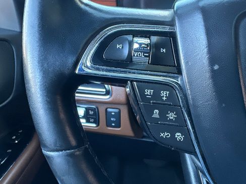 Used 2023 Lincoln Navigator L Reserve image 19