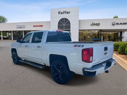 Used 2018 Chevrolet Silverado 1500 LTZ Z71 w/ LTZ Plus Package AWD/4WD image 4