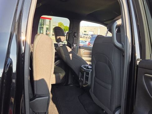 Used 2025 RAM 1500 Big Horn AWD/4WD image 13
