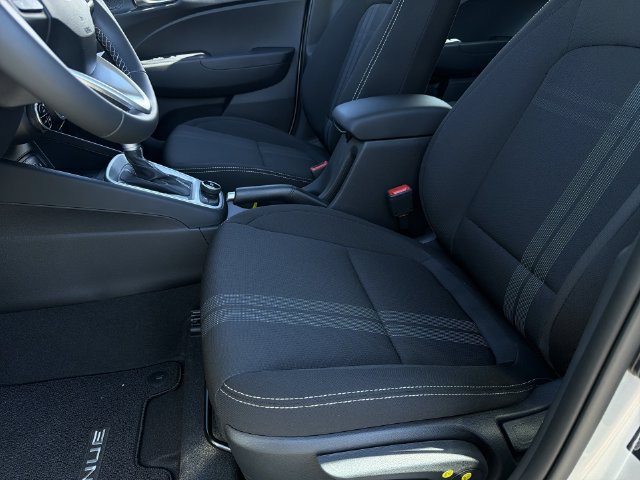 Used 2026 Hyundai Venue SEL FWD image 22
