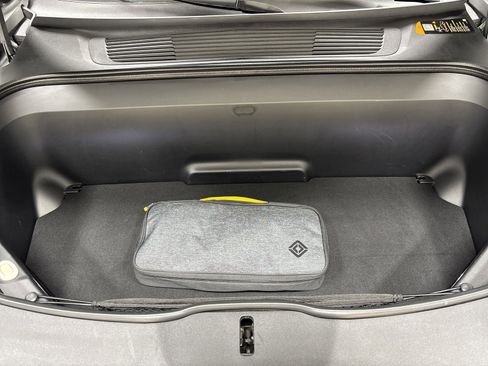 Used 2023 Rivian R1T Adventure image 14