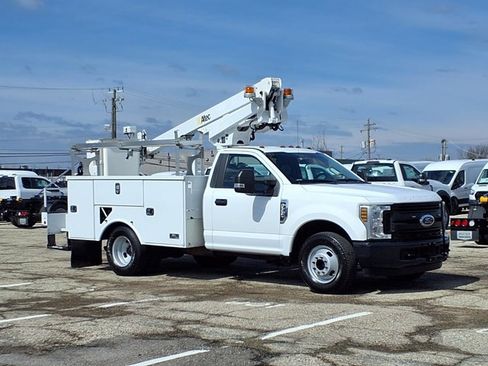 Certified 2019 Ford F350 XL w/ Power Equipment Group image 1