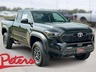 Used 2025 Toyota Tacoma SR5