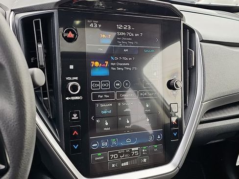 Certified 2025 Subaru Crosstrek 2.0i Premium image 18