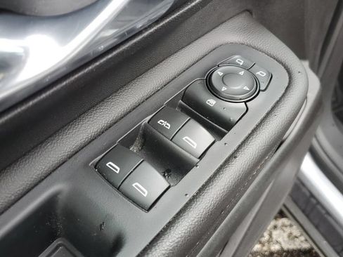 Used 2019 GMC Terrain SLE w/ Driver Convenience Package AWD/4WD image 6