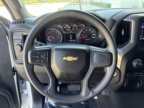 Used 2022 Chevrolet Silverado 1500 Custom RWD image 21