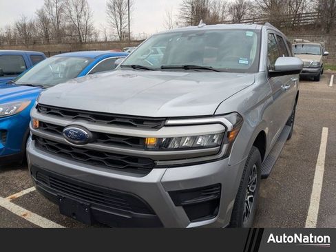 Used 2024 Ford Expedition Max XLT image 1