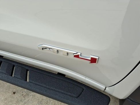 New 2026 GMC Sierra 1500 AT4 w/ AT4 Premium Package image 10