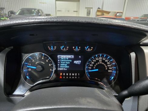 Used 2014 Ford F150 XLT w/ Equipment Group 302A Luxury AWD/4WD image 35