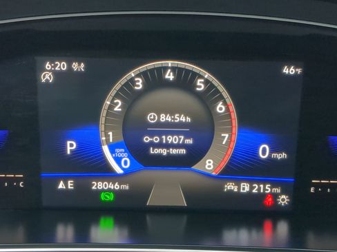 Used 2023 Volkswagen Tiguan SE image 22