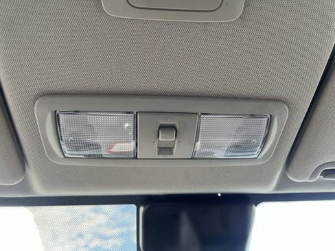 Certified 2023 Nissan Frontier SV w/ Tow Package image 19