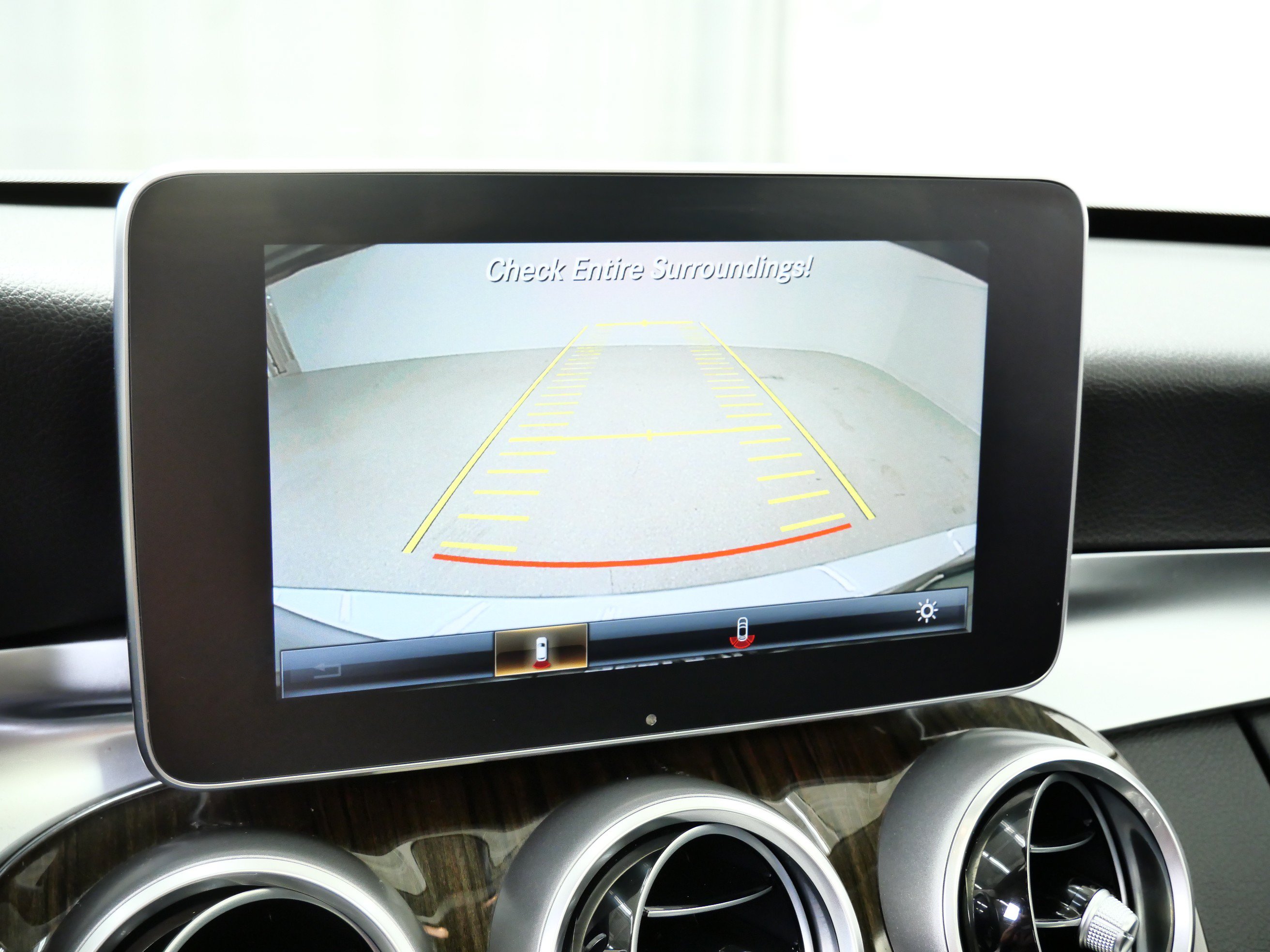 Used 2016 Mercedes-Benz C 300 4MATIC Sedan image 28
