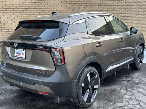 New 2026 Nissan Kicks SR w/ SR Premium Package image 18