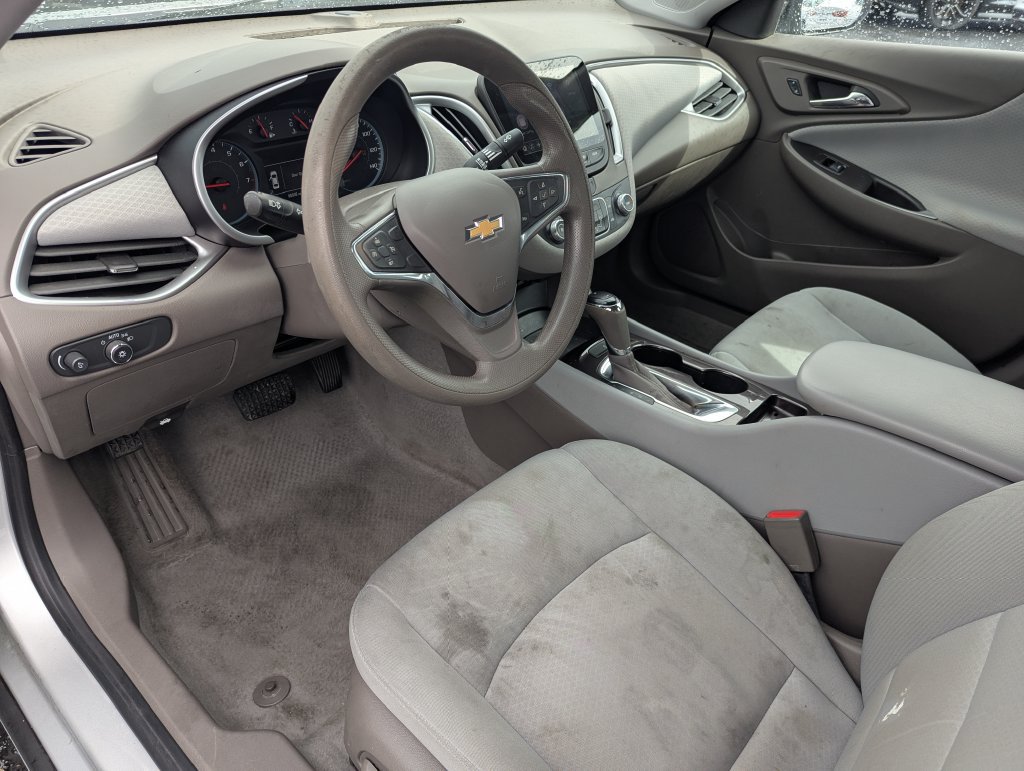 Used 2019 Chevrolet Malibu LS FWD image 23