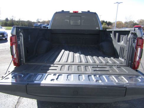 Used 2021 Ford F250 Lariat image 7