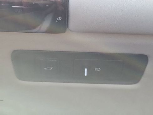 Used 2016 Land Rover Range Rover HSE image 24