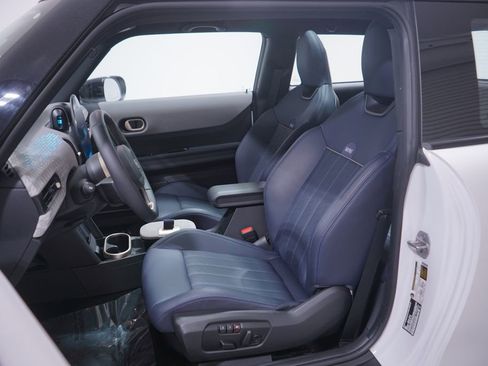 Used 2025 MINI Cooper S image 7