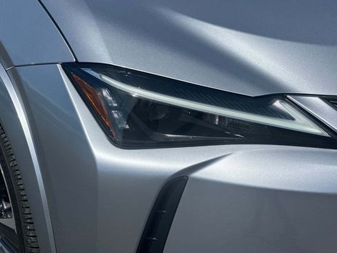 New 2026 Lexus UX 300h AWD image 12