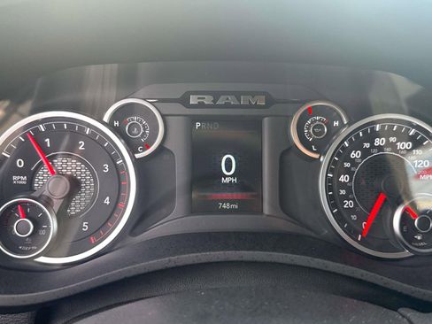 Used 2025 RAM 2500 Big Horn image 21