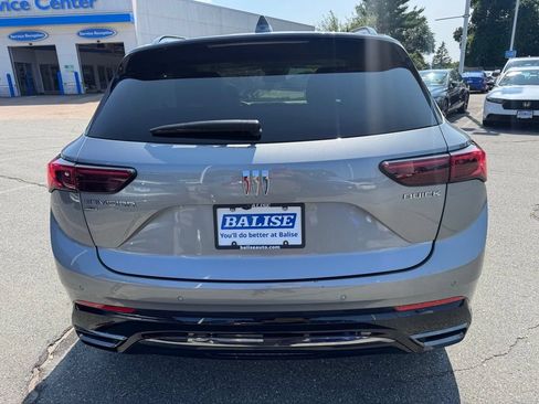 Used 2025 Buick Envision Sport Touring AWD/4WD image 4