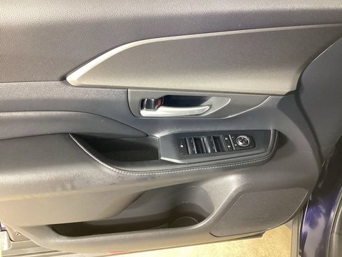 Used 2024 Toyota Grand Highlander AWD image 13
