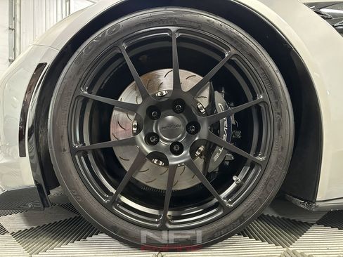 Used 2014 Chevrolet Corvette Stingray Z51 Convertible 2D w/ 3LT Preferred Equipment Group image 21