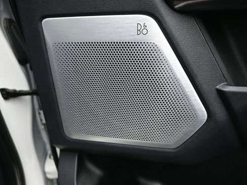 Used 2024 Ford F250 Platinum image 9