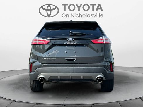 Used 2021 Ford Edge Titanium w/ Cargo Accessory Package FWD image 4