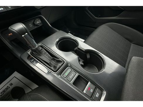 Used 2025 Honda Civic LX image 32