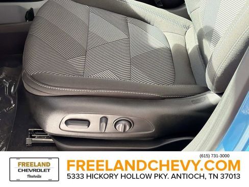 New 2027 Chevrolet Bolt LT w/ Comfort Package image 17