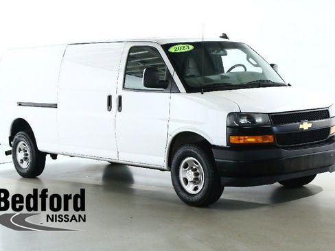 Used 2023 Chevrolet Express 2500 Extended w/ Driver Convenience Package image 1