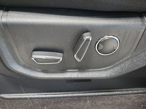 Used 2018 Ford F150 XLT w/ Equipment Group 302A Luxury image 36