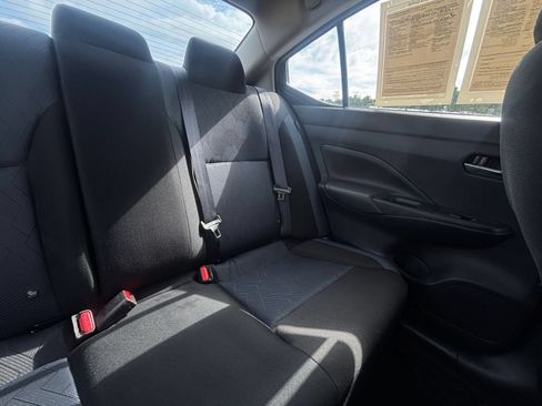 Used 2025 Nissan Versa SV FWD image 36