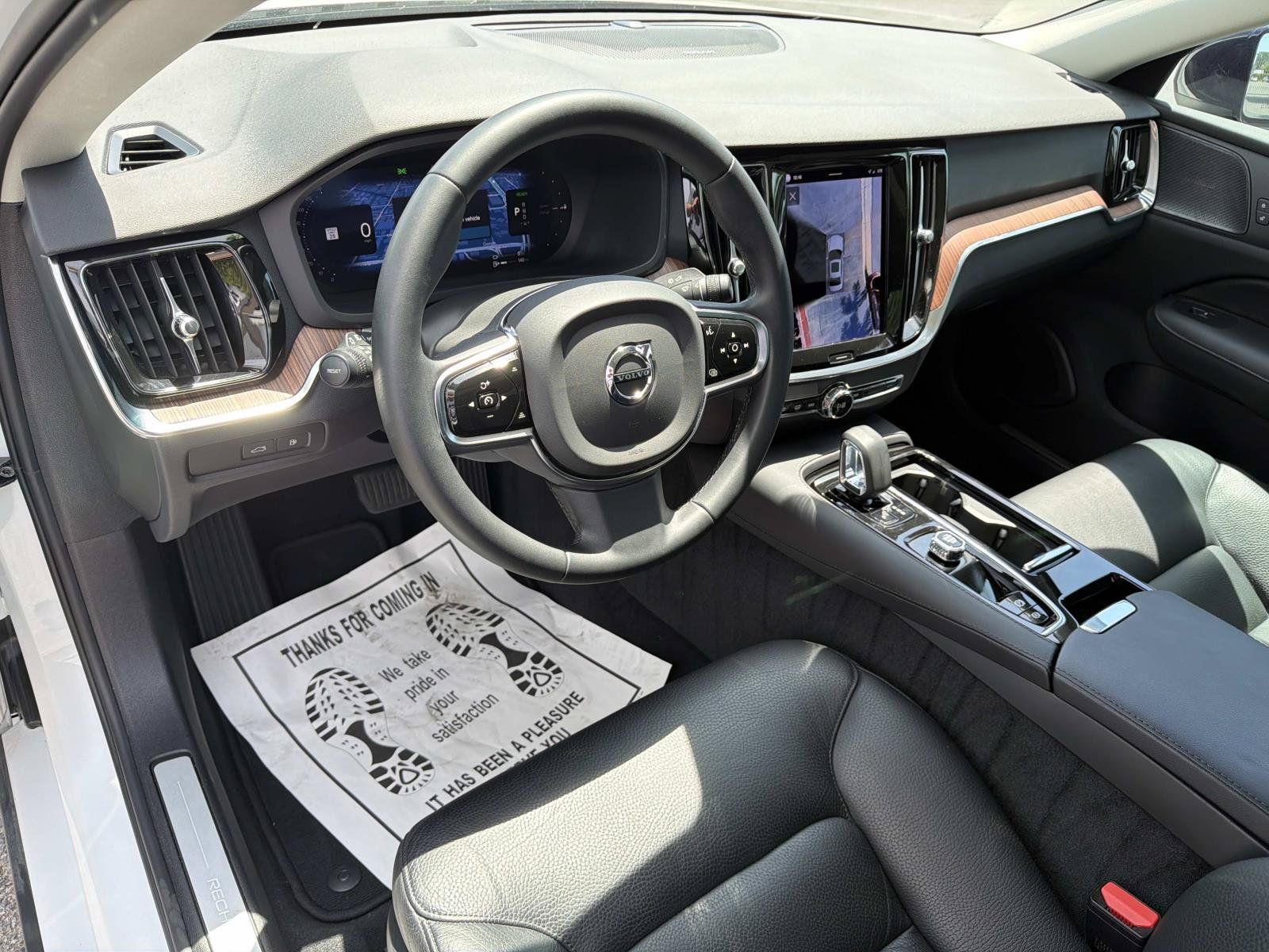 Certified 2024 Volvo S60 T8 Plus AWD/4WD image 9