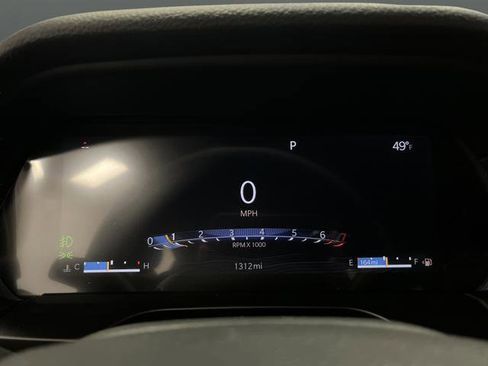 Used 2024 Jeep Grand Cherokee Limited image 18