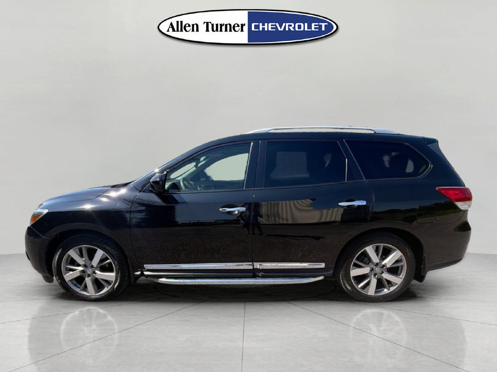 Used 2015 Nissan Pathfinder Platinum w/ Cargo Package FWD image 6