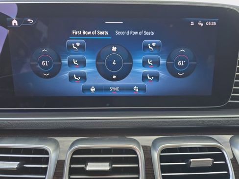 Used 2025 Mercedes-Benz GLE 450 4MATIC image 27