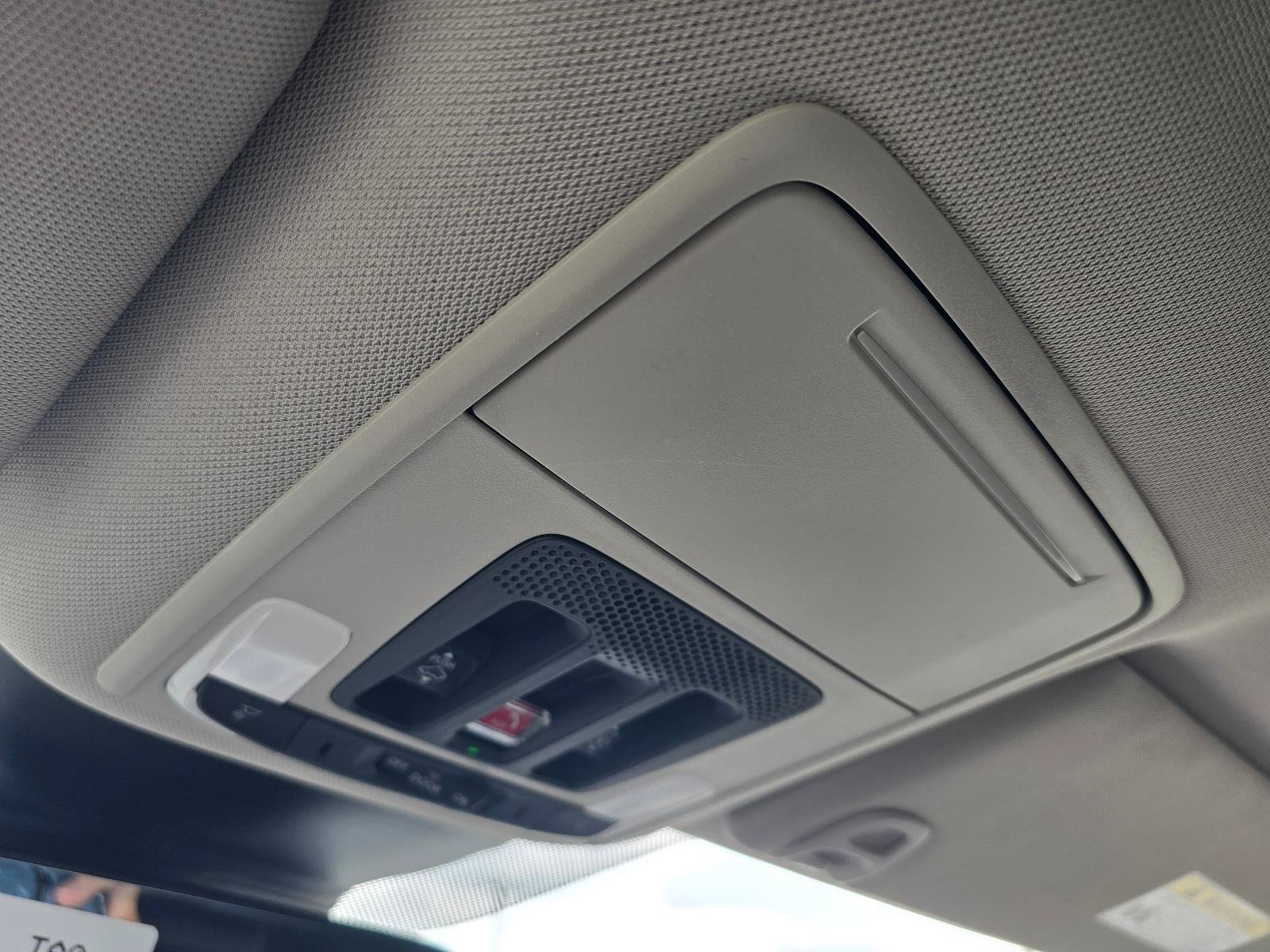 New 2026 Honda Pilot Touring image 23