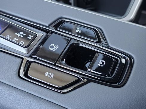 New 2026 Lexus TX 500h AWD image 29