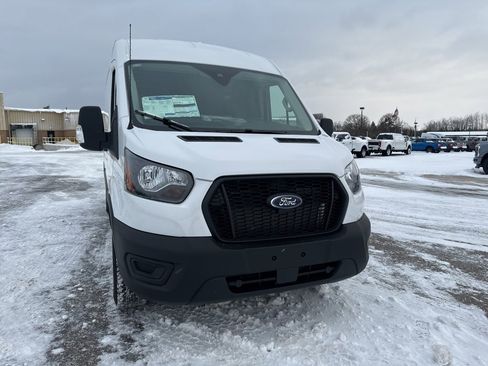 New 2025 Ford Transit 250 Base image 9