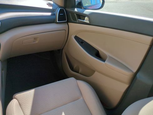 Used 2019 Hyundai Tucson SEL image 17