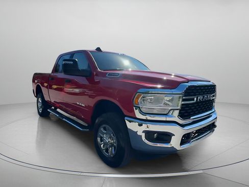 Used 2024 RAM 2500 Big Horn w/ Bed Utility Group image 2