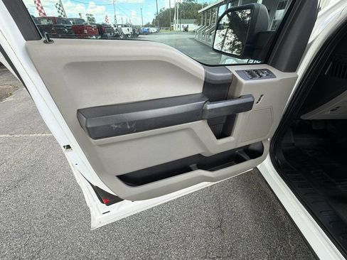 Used 2018 Ford F150 XL w/ Equipment Group 101A Mid RWD image 12