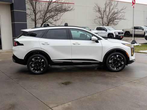 New 2026 Kia Sportage SX Prestige AWD/4WD image 8