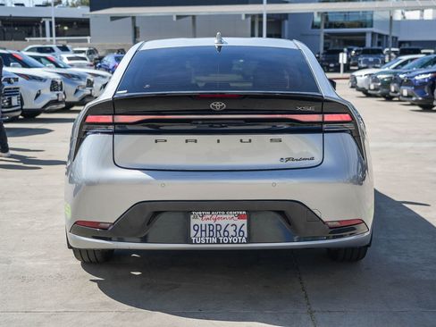 Certified 2023 Toyota Prius Prime FWD image 7